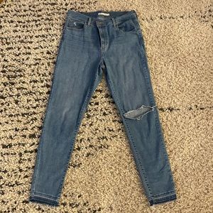 Levi’s 720 Super Skinny High Rise jeans